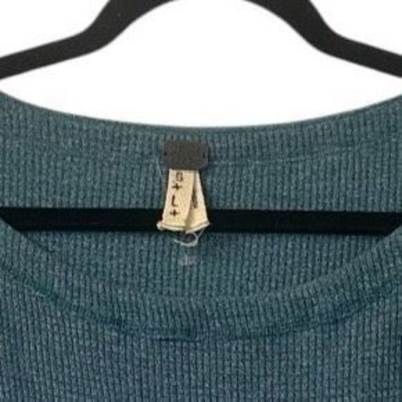 Anthropologie We the Free waffle knit top contrast sleeve sz Large - Picture 6 of 6